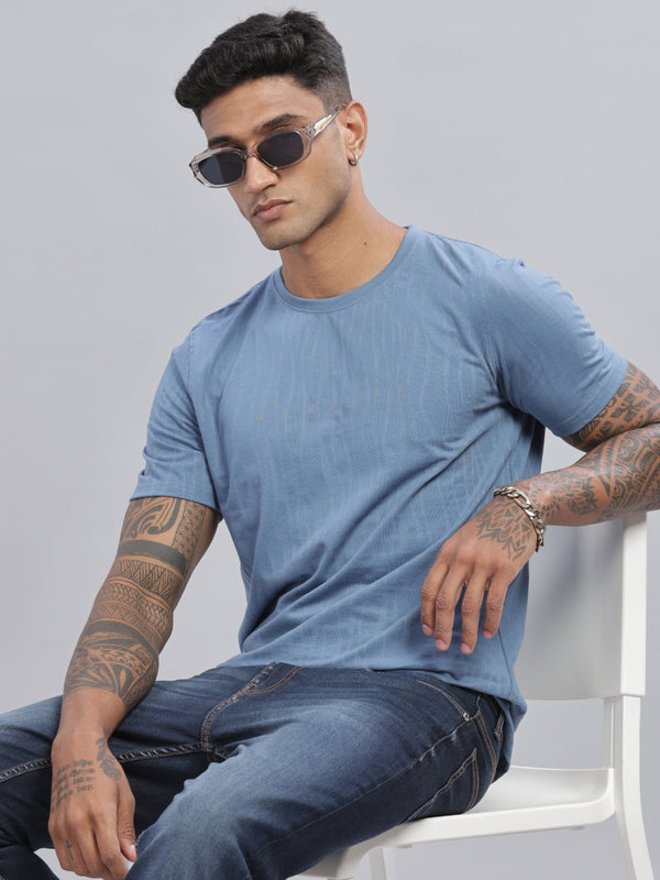 Blue Textured Solid Half sleeve Round Neck T-Shirt