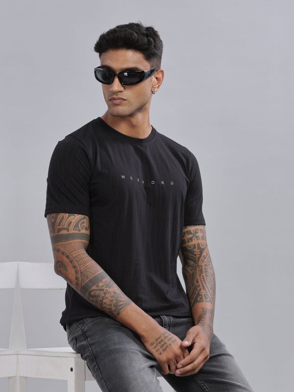 Black Textured Solid Half sleeve Round Neck T-Shirt